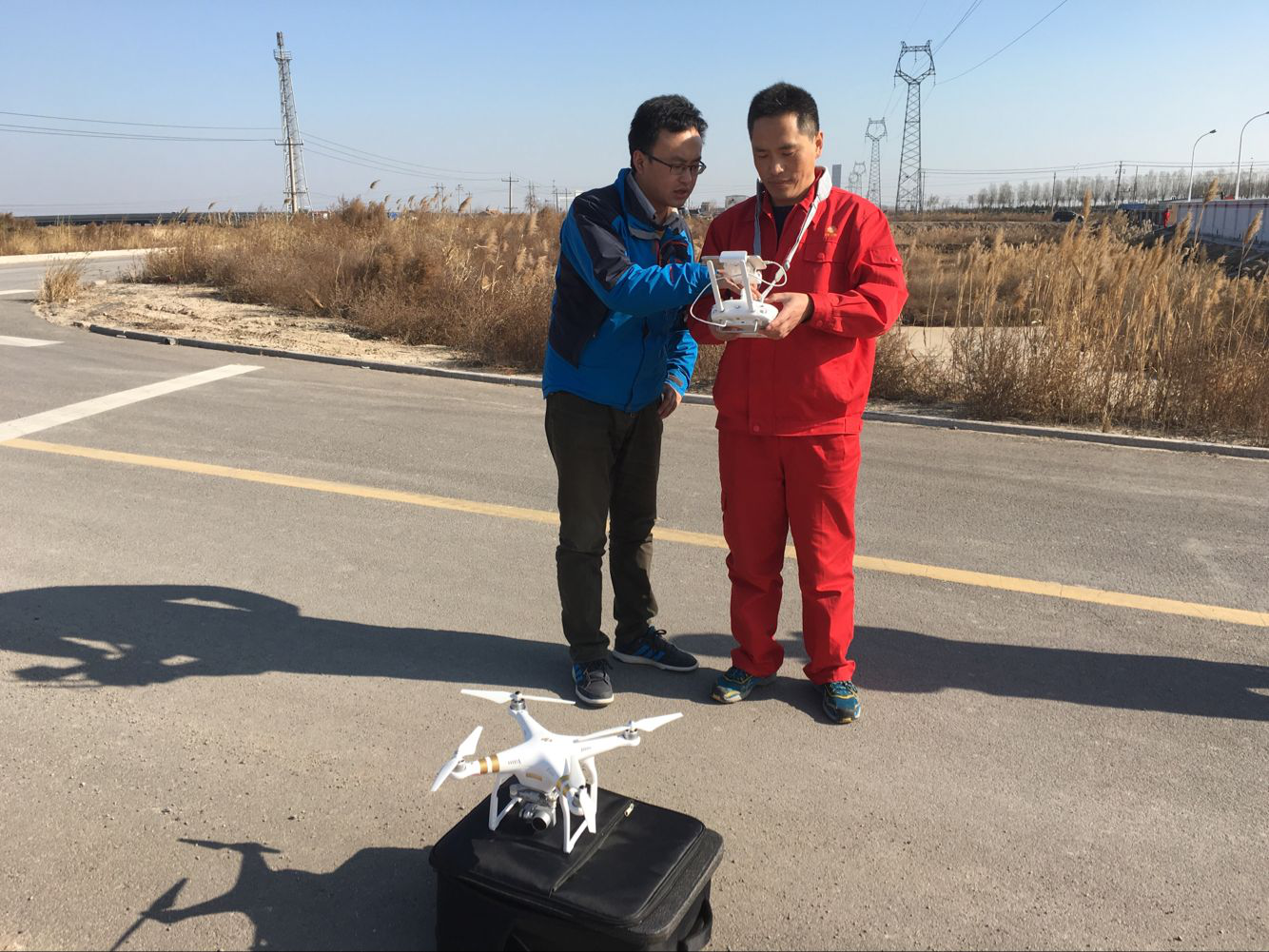 �ܵ�Ѳ�z���o�˙C������չ����