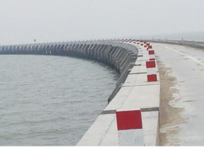 ���O(sh��)�ֲ�ʽ�ܵ���B(t��i)��(sh��)�r(sh��)�O(ji��n)�yϵ�y(t��ng)�Ľ��h