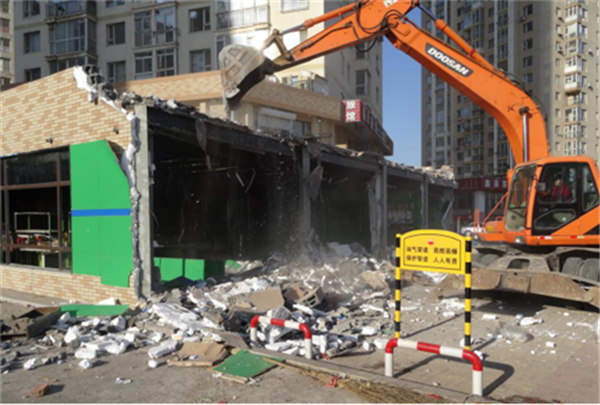 ��Q�ܵ�ռ?j��)��(ji��n)��}�Ď��c(di��n)˼��