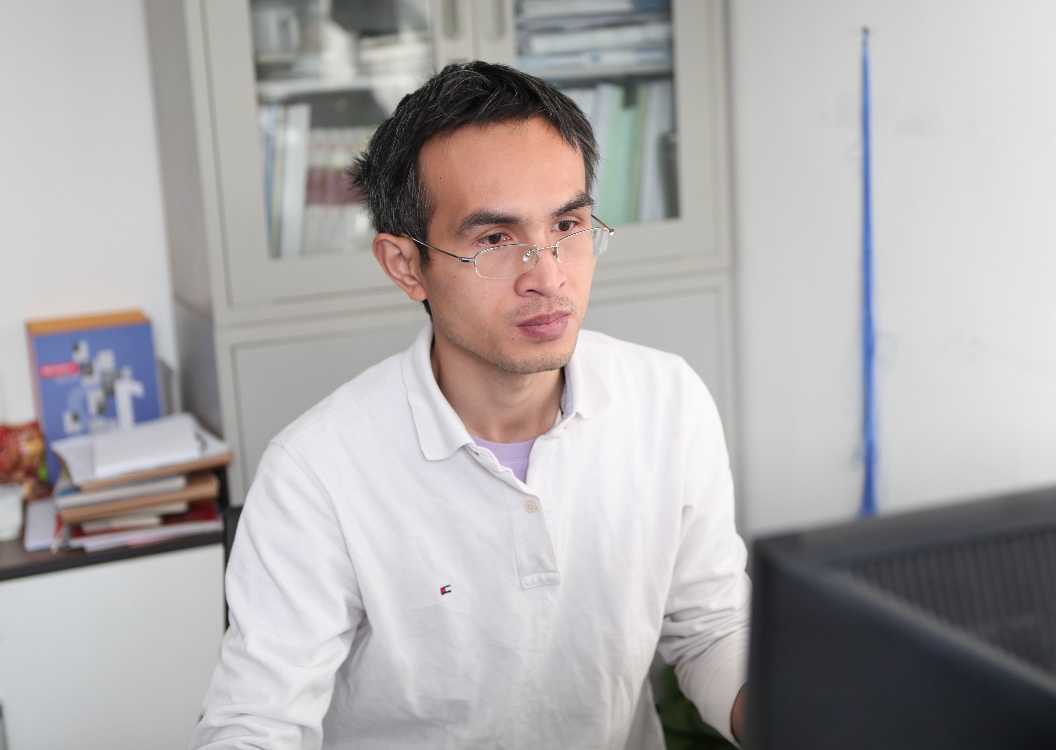 ���L���A�����ܵ������Թ����wϵ���O(sh��)��Ҫ��ҕ�Ďׂ�(g��)���}