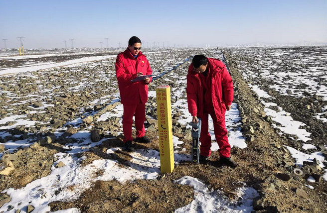 ��벢�e������ �������A(ch��)�o���}