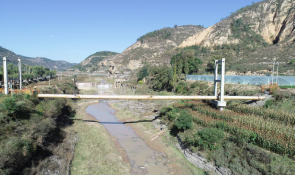 �ܵ�б������Խ���̻���BIM�����ܹ��B(y��ng)ƽ�_(t��i)��(y��ng)��