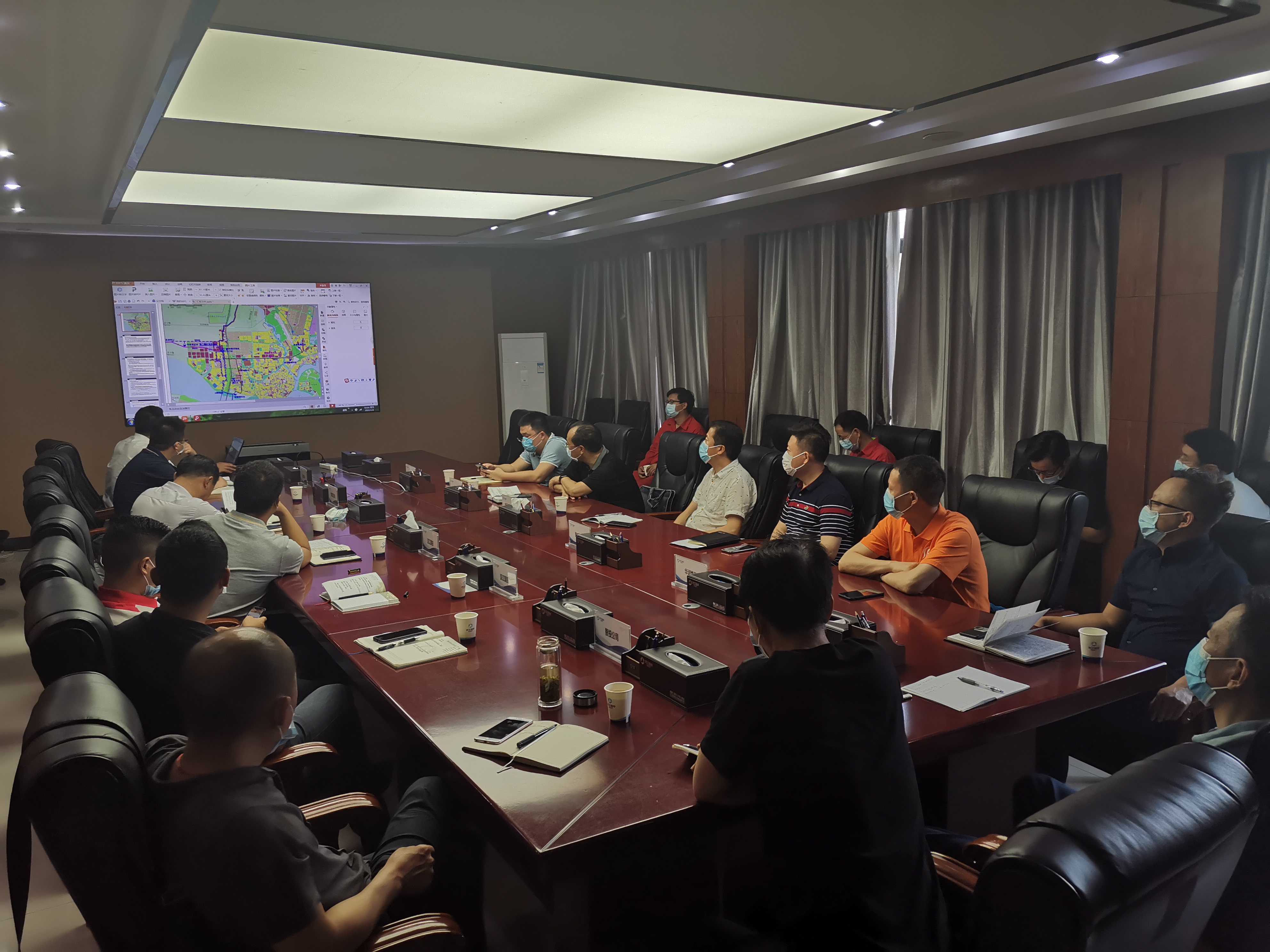 ݔ��ܵ���߅Ҏ(gu��)�����O(sh��)�Ŀ�{(di��o)������